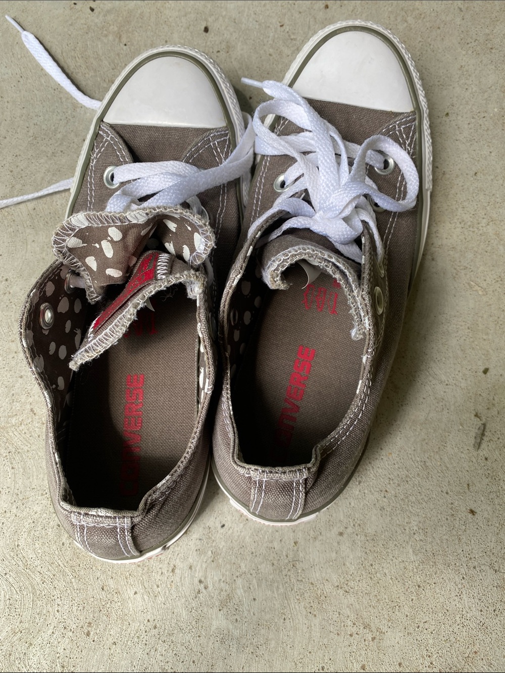Converse gray Low-Top Canvas Sneakers with White Laces - Picture 5 of 6
